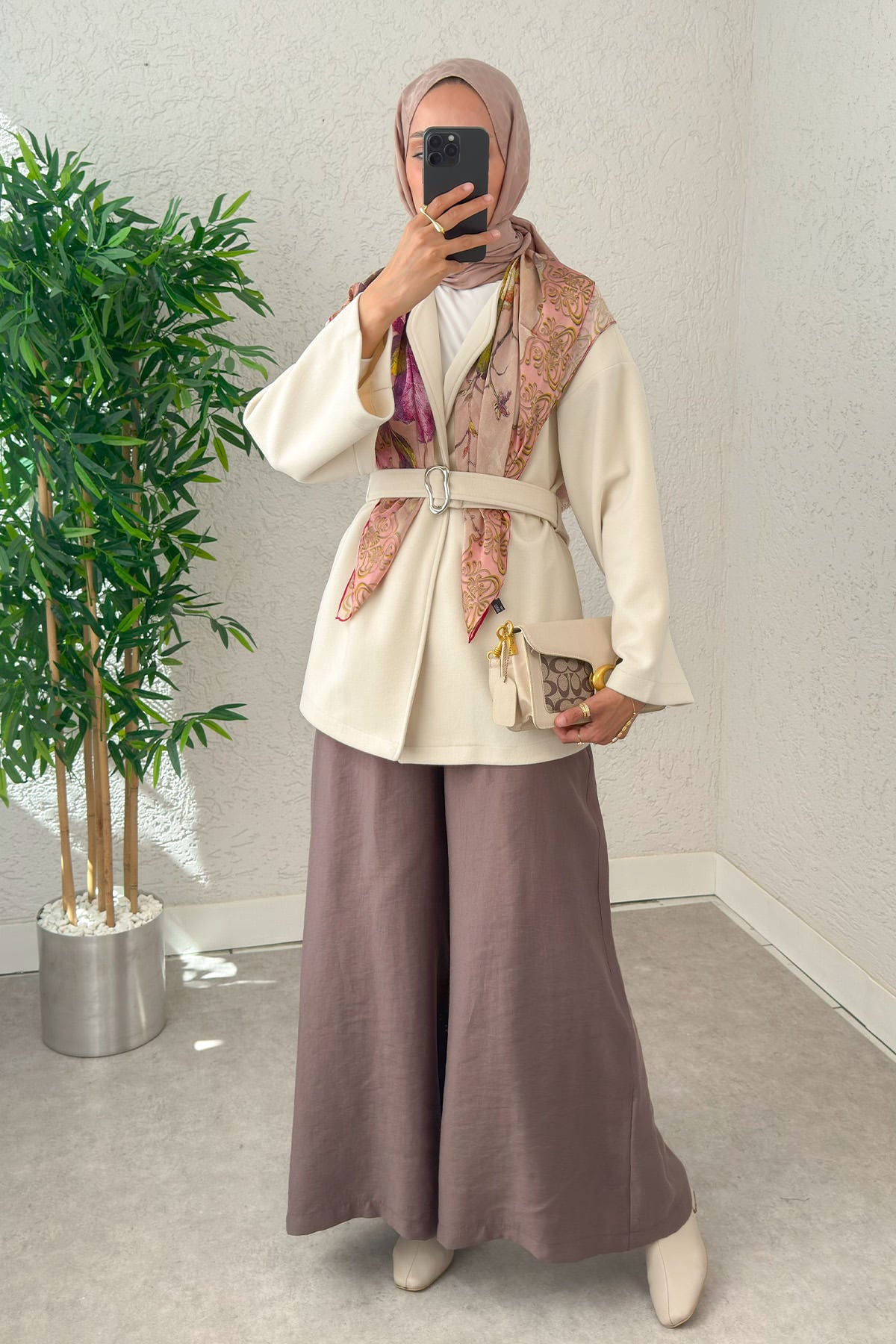 Cherianne product image