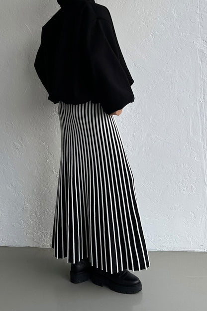 Striped Kloş Etek Siyah