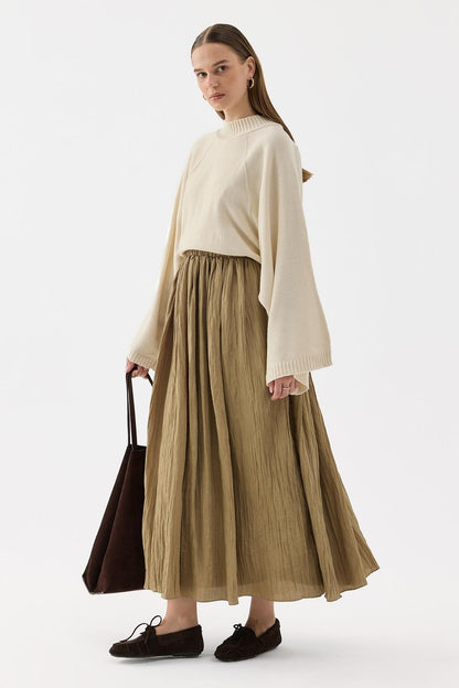 Renee Etek Olive