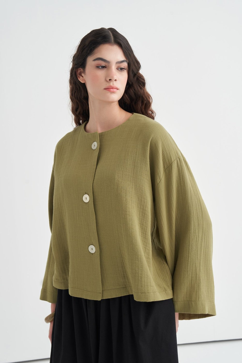Cara Mother-of-Pearl Buttoned Muslin Jacket Butter