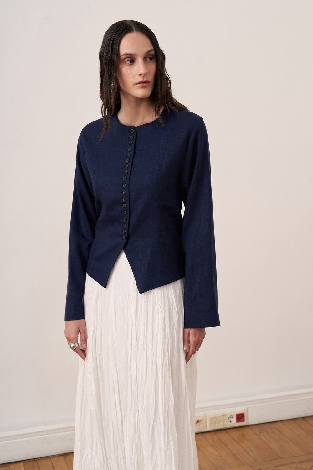Capri Buttoned Linen Jacket Olive